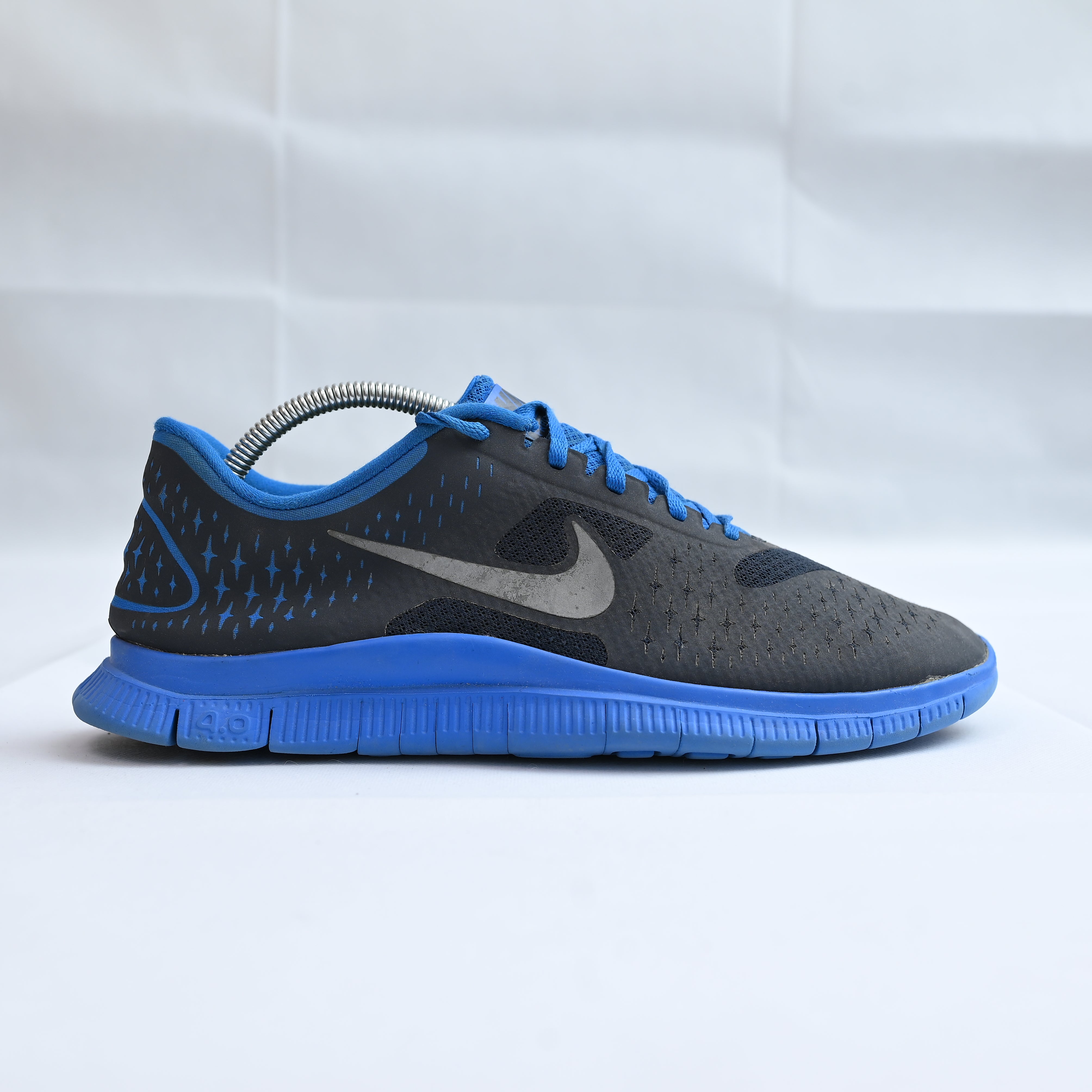 Nike Free 4.0 V2 Running Shoes