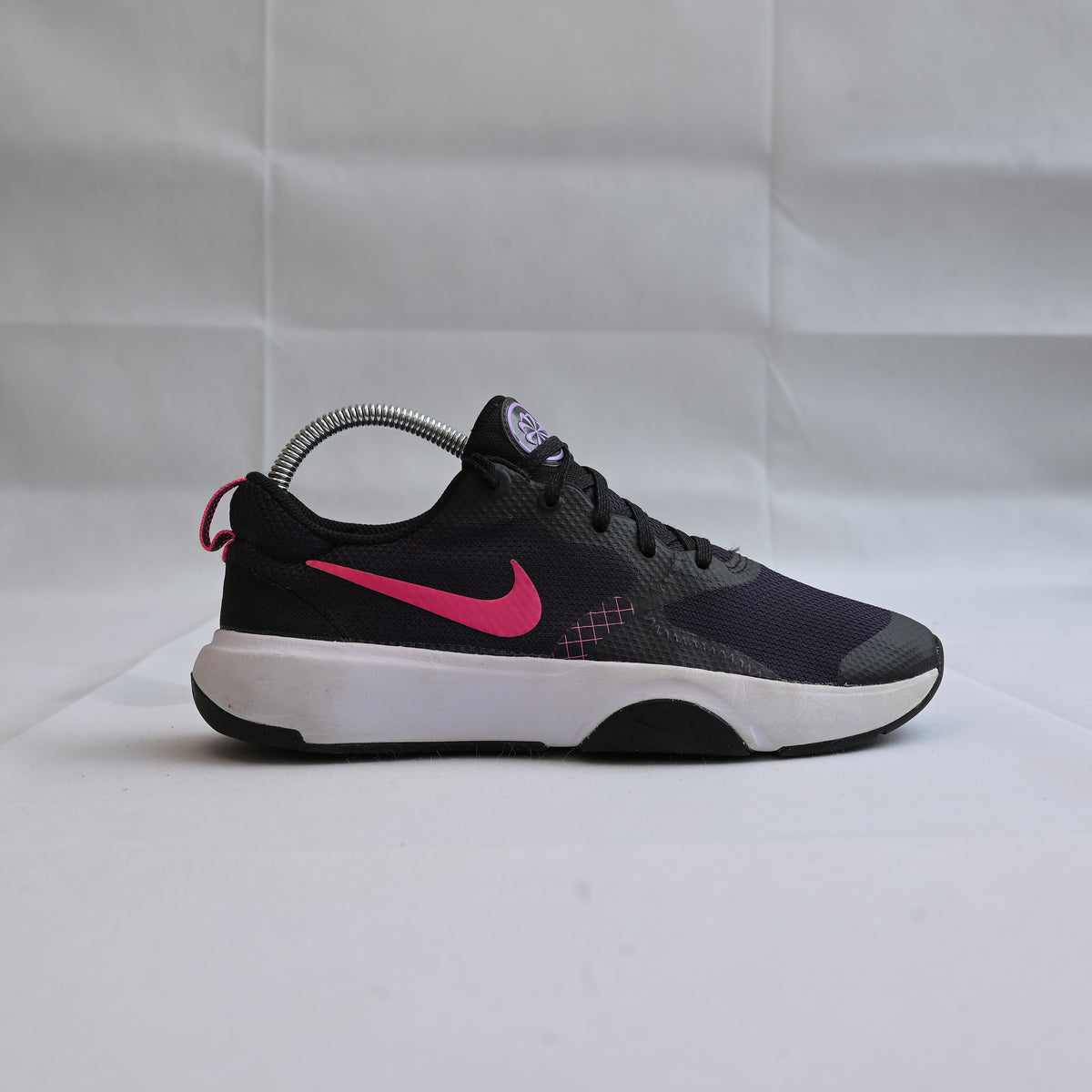 Nike Women Lace Up Training Shoe