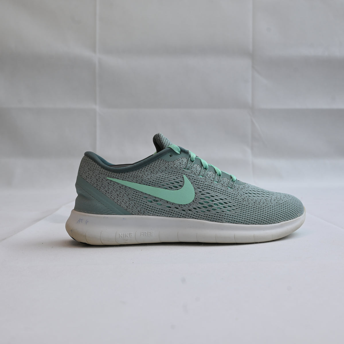 Nike Women's Free RN Running Shoes