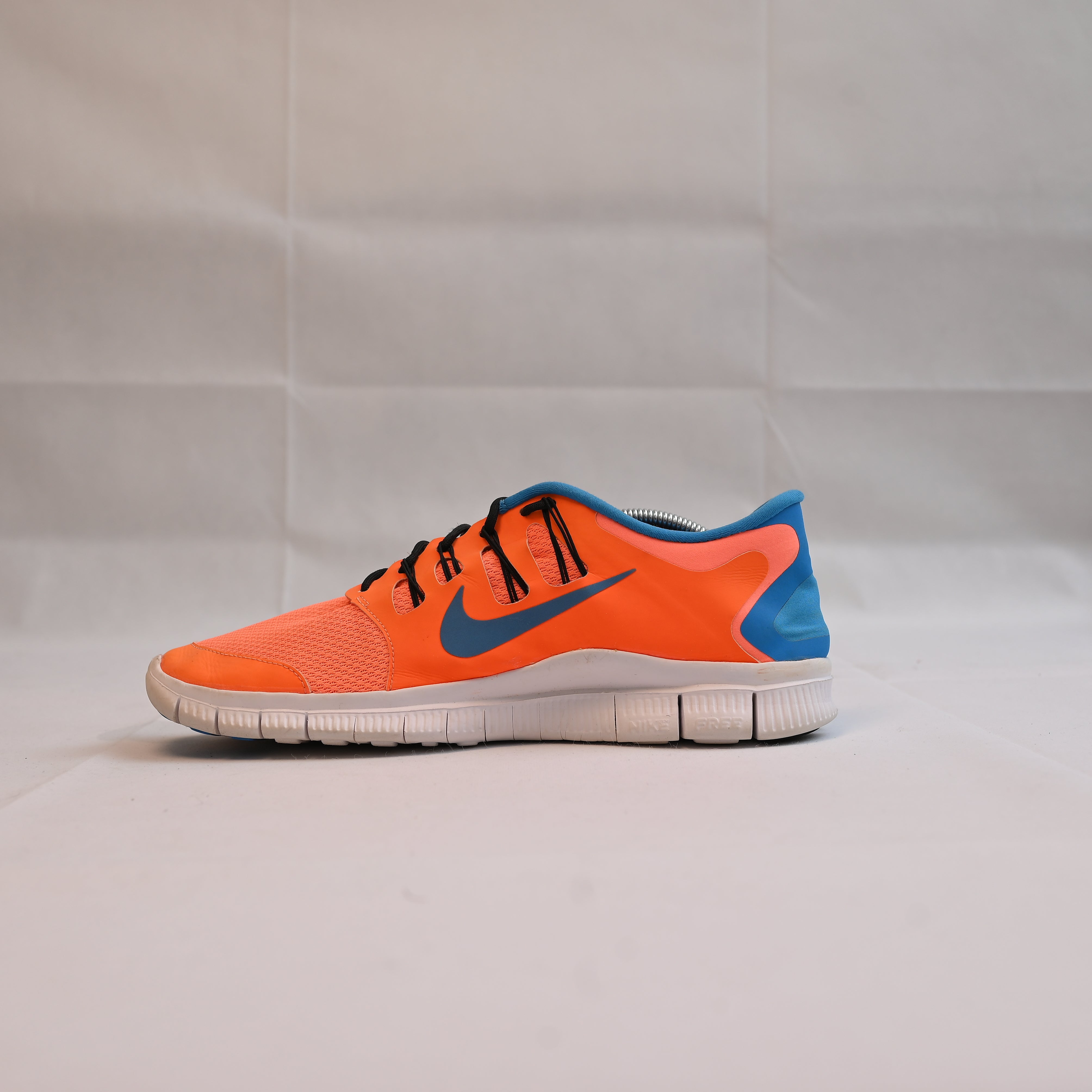 nike free 5.0 running shoes lace-up colorful