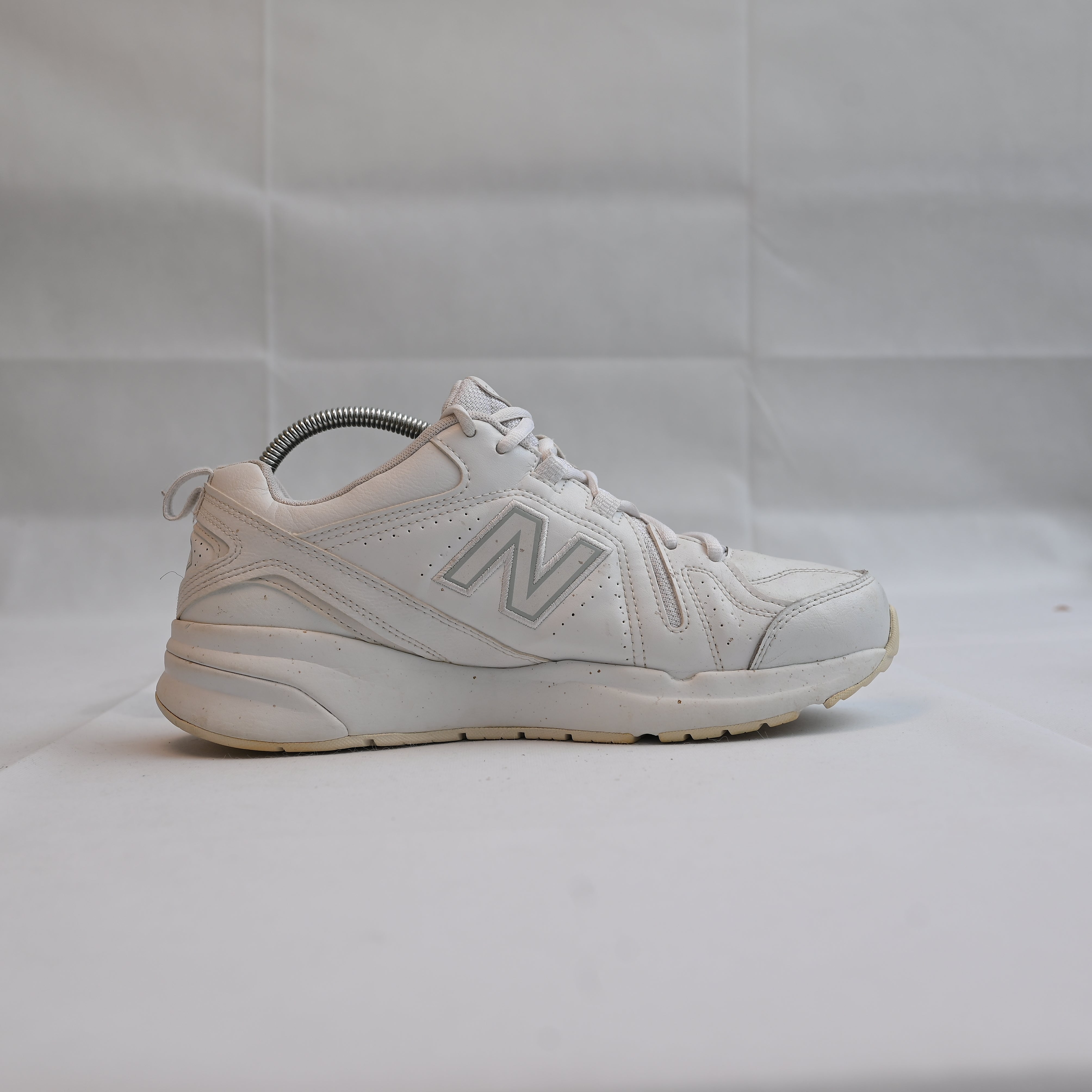 NEW BALANCE 608V5