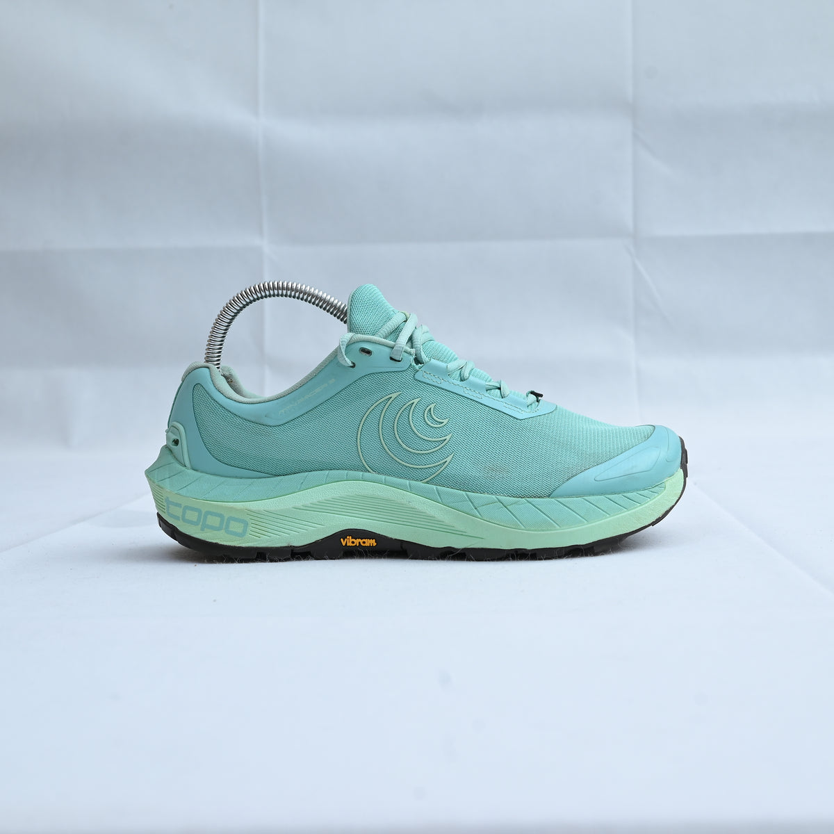 Topo Athletic MTN Racer 3