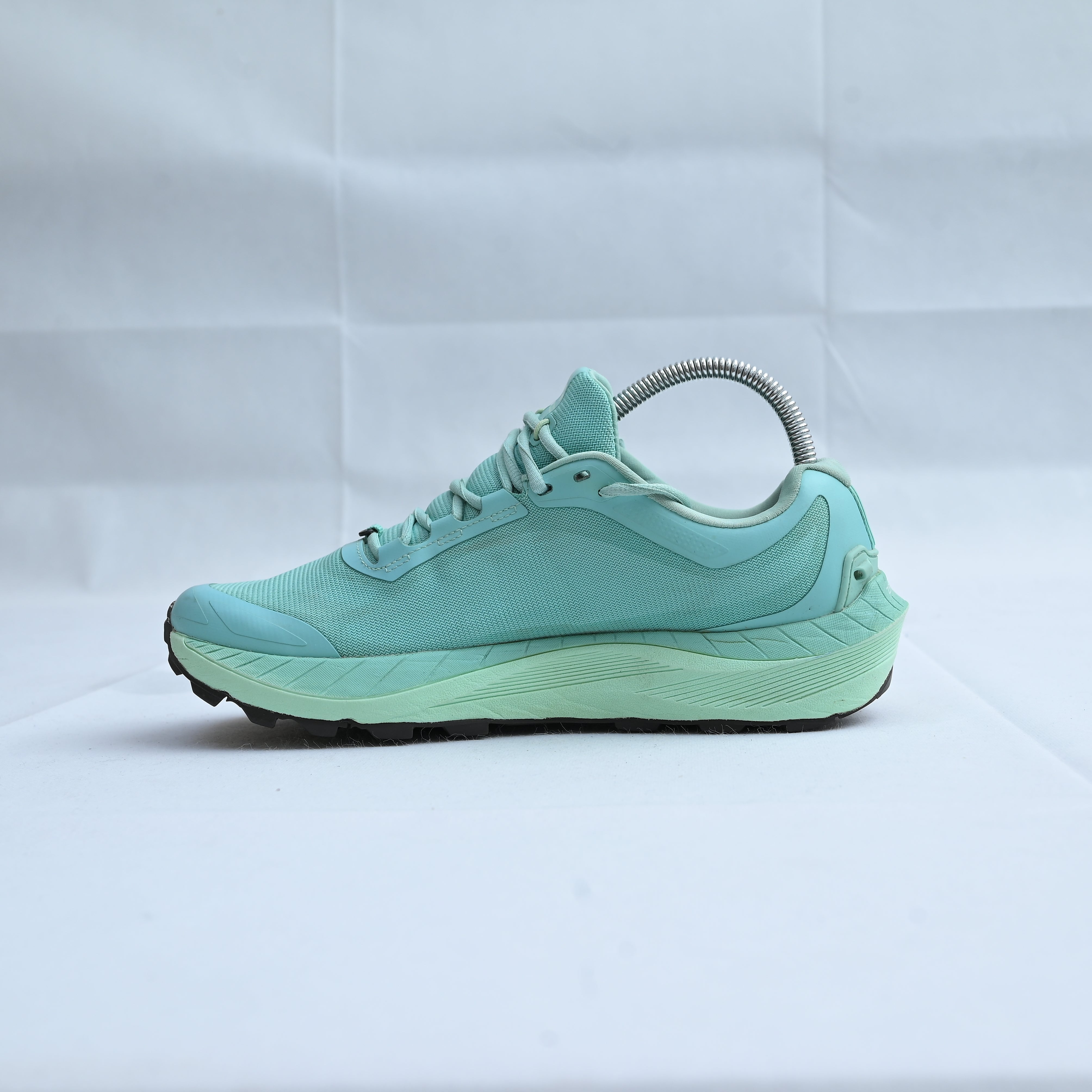 Topo Athletic MTN Racer 3