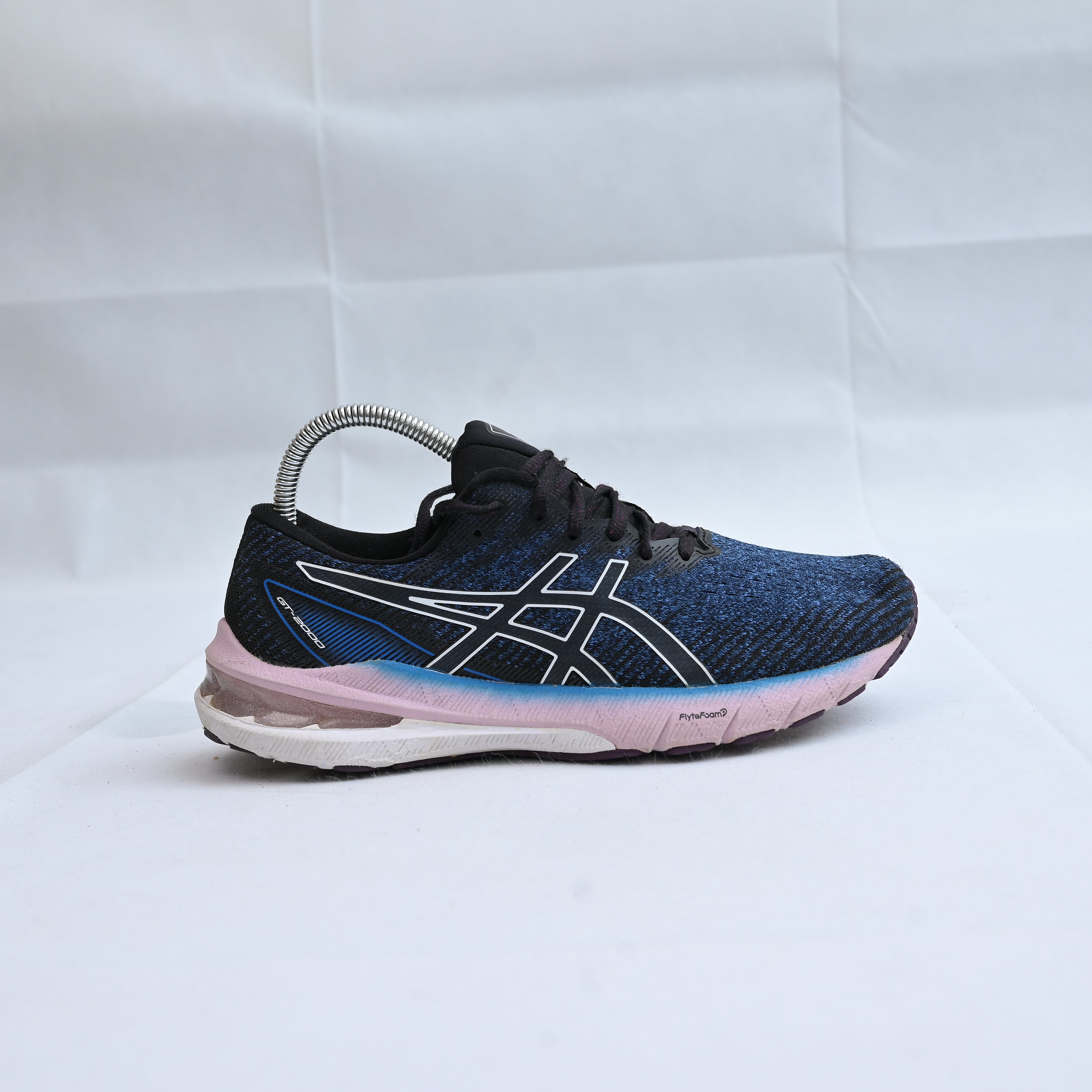 Asics GT-2000 10