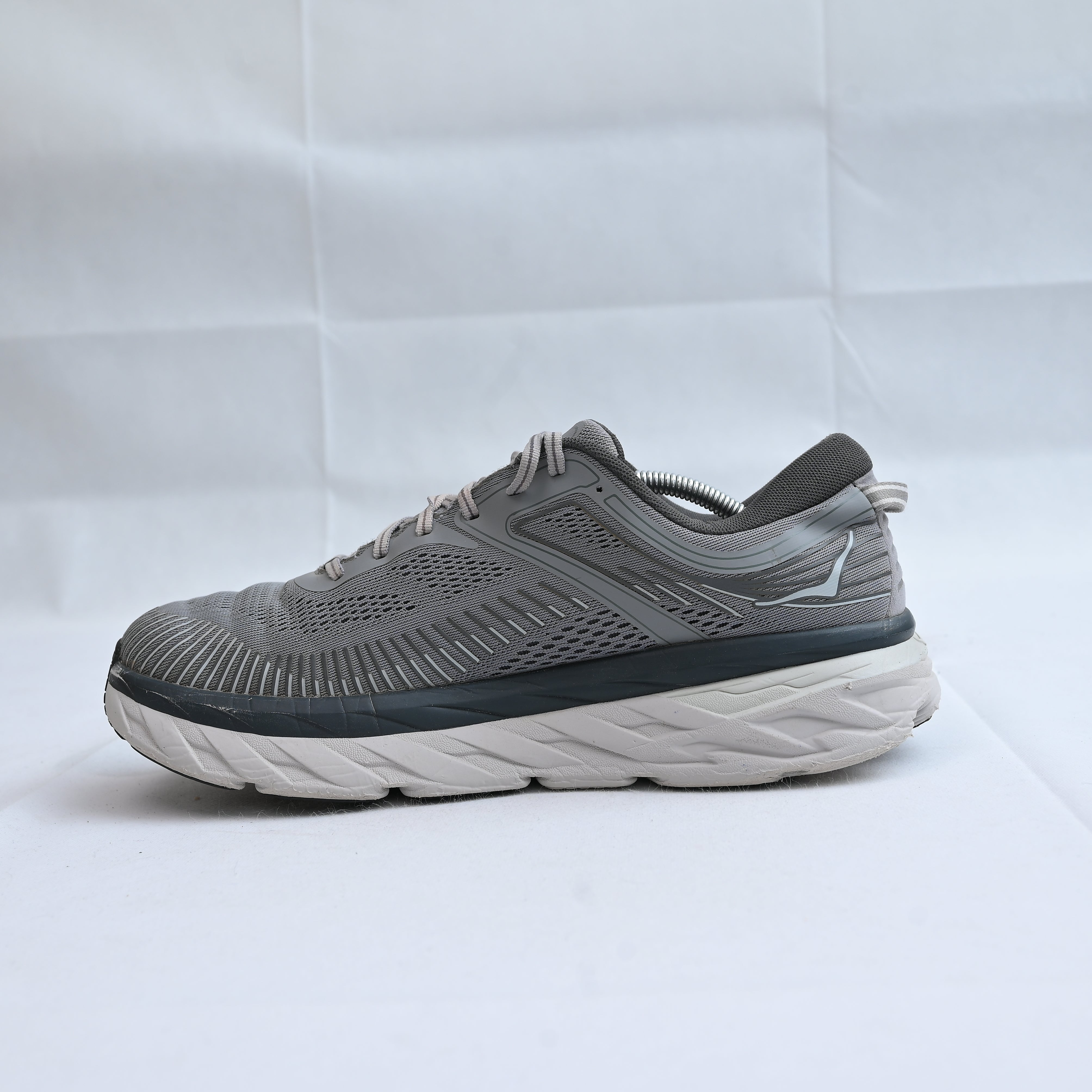 HOKA ONE ONE ARAHI 5