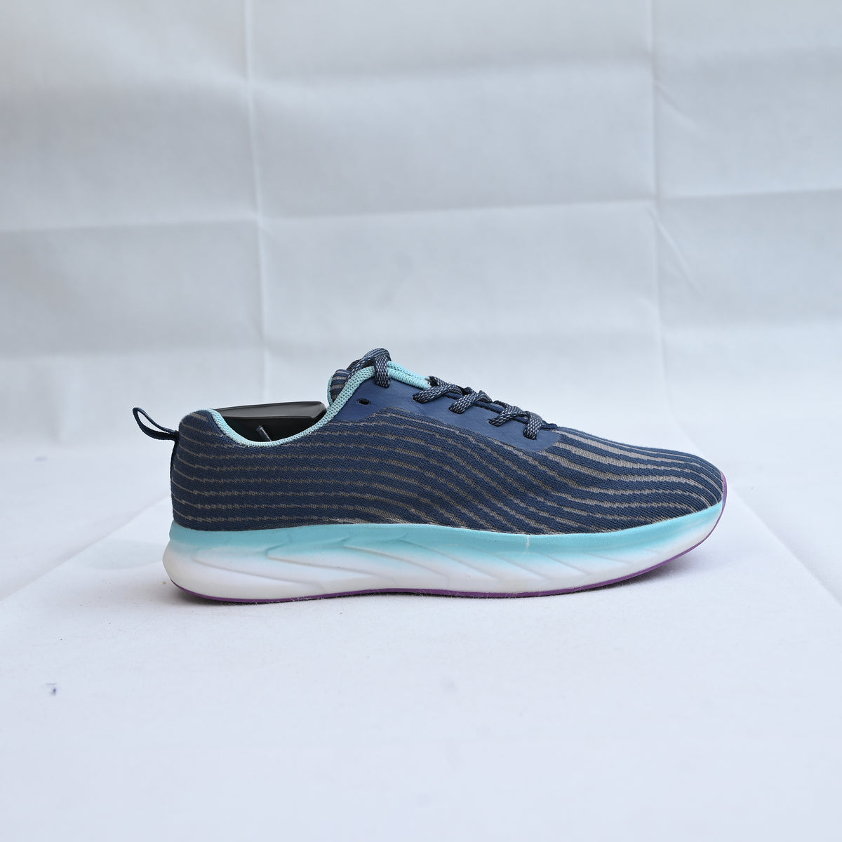 STQ women's walking shoes
