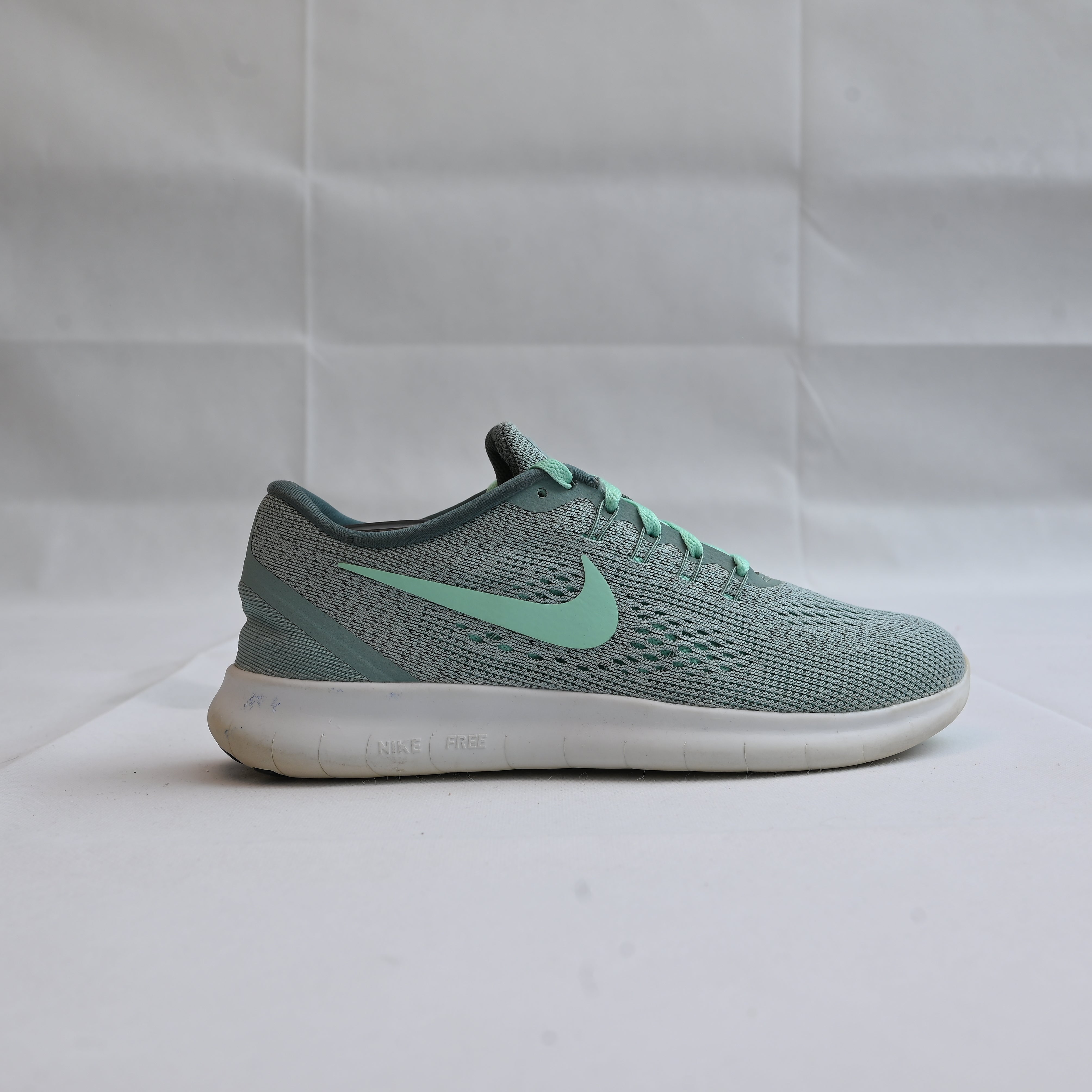 Nike Women's Free RN Running Shoes