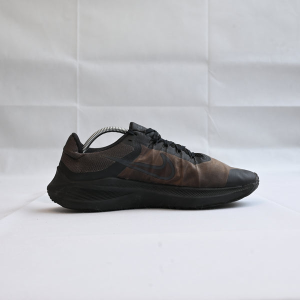 NIKE ZOOM GRAVITY