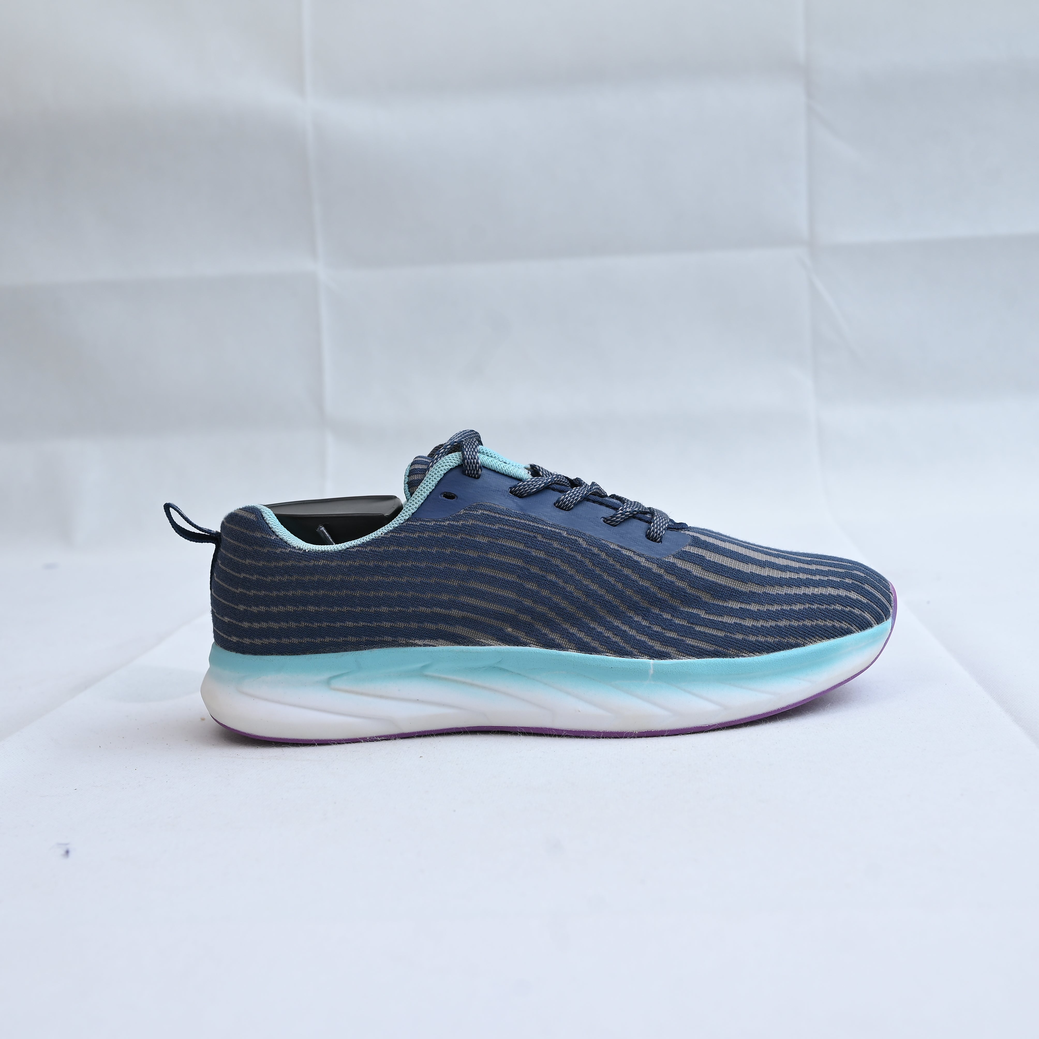 STQ women's walking shoes