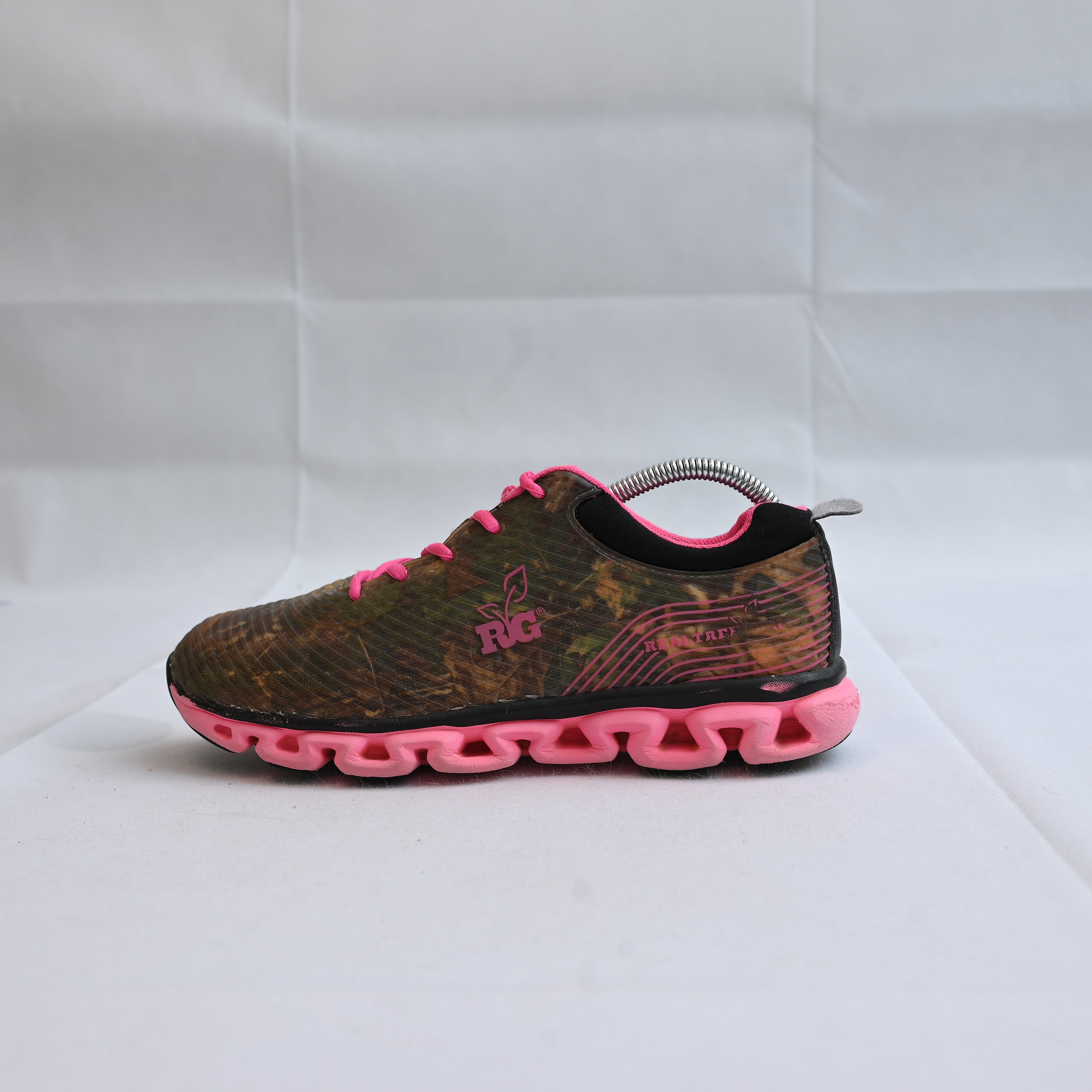 Realtree Girl Memba Camouflage Pattren